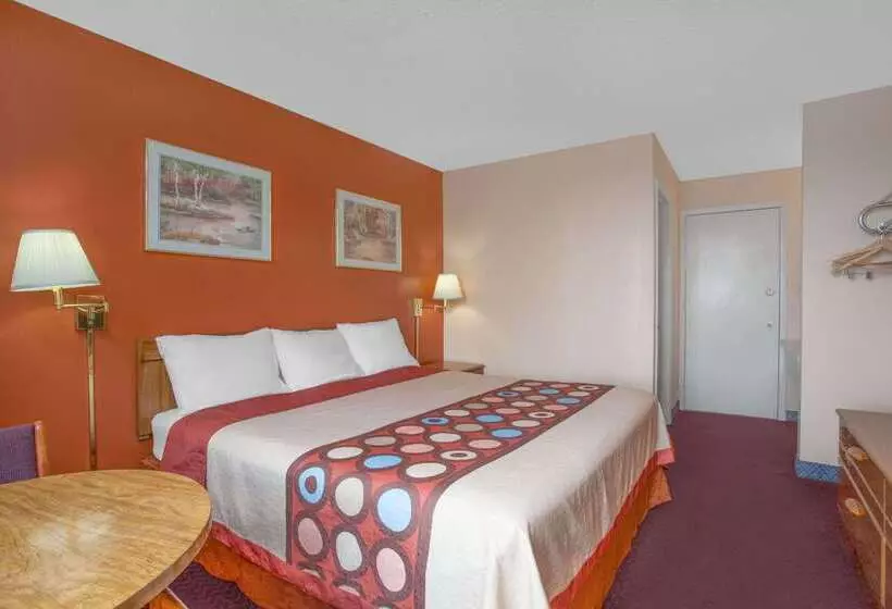 מוטל Super 8 By Wyndham Carlisle North