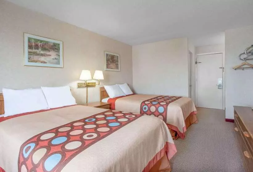 מוטל Super 8 By Wyndham Carlisle North