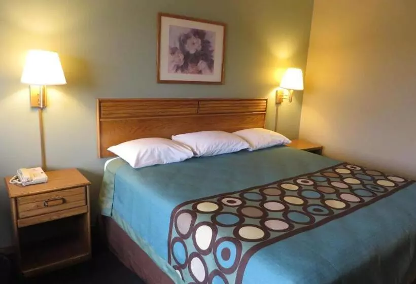 モーテル Super 8 By Wyndham Macomb