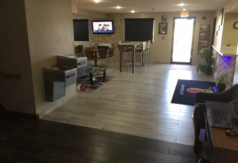 Motelli Super 8 By Wyndham Mayfield