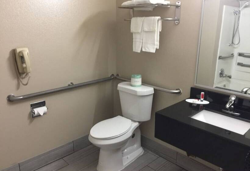 فندق على الطريق Super 8 By Wyndham Mayfield