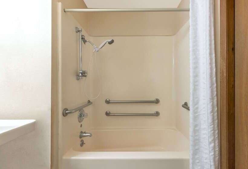 모텔 Super 8 By Wyndham Poplar Bluff Missouri