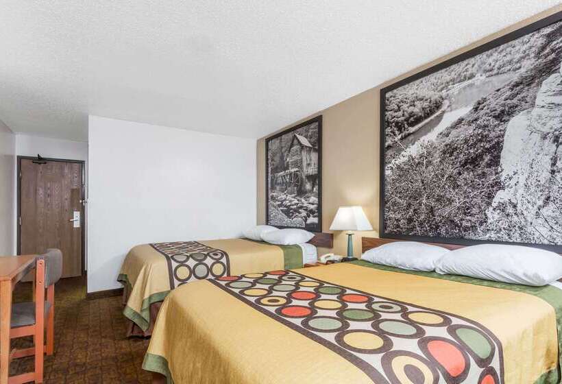 汽车旅馆  Super 8 By Wyndham Summersville