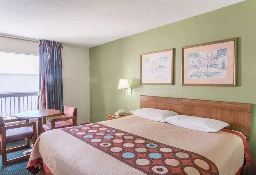 Motel Super 8 By Wyndham Tifton