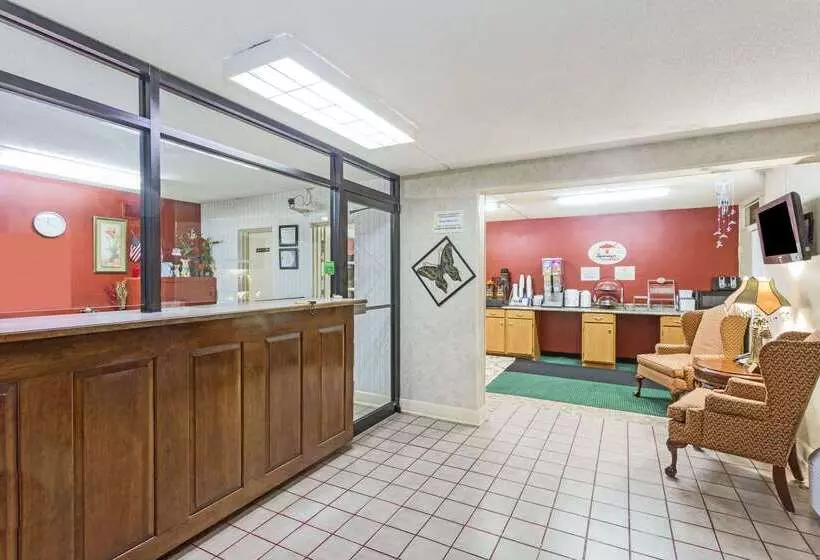 Motel Super 8 By Wyndham Tifton