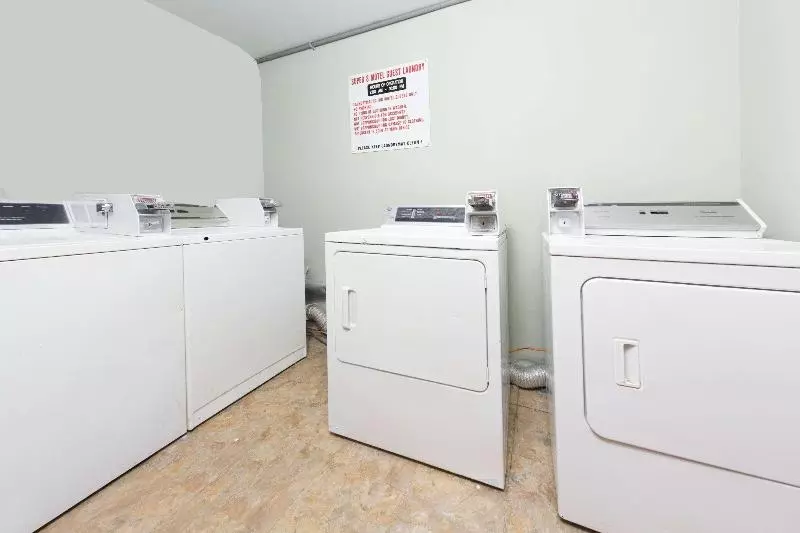 Motel Super 8 By Wyndham Tifton