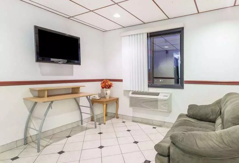 모텔 Super 8 By Wyndham Winchester Va