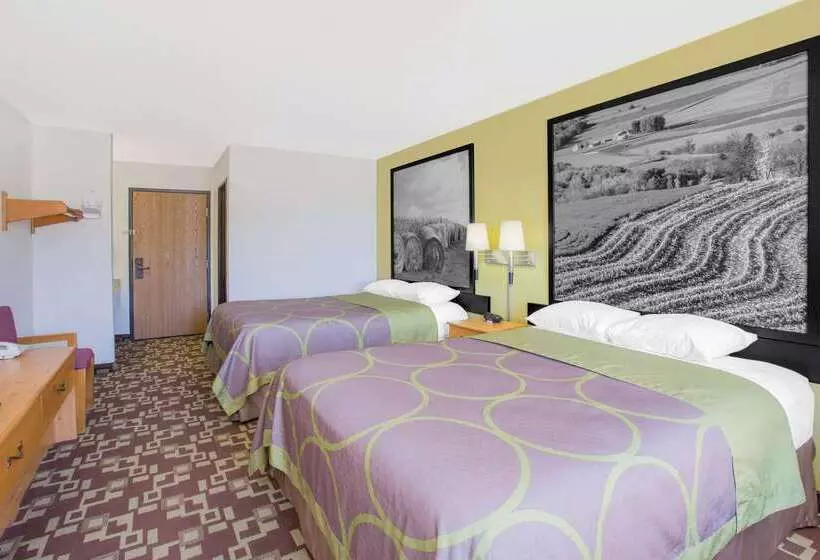 فندق على الطريق Super 8 By Wyndham Independence Ia