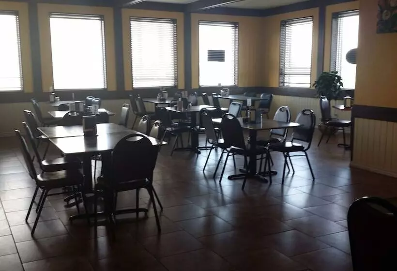 汽车旅馆  West Texas Inn & Suites Midland