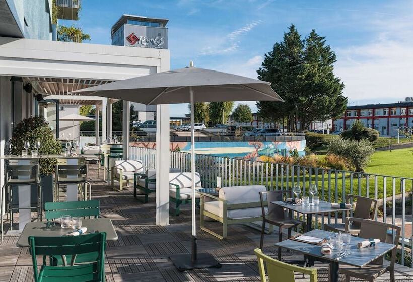 Отель Campanile Rungis Orly