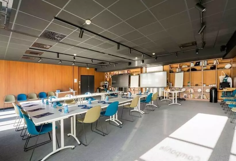 Hotelli Campanile Rungis  Orly