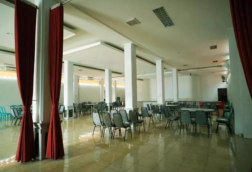 هتل Oyo 2904  Yayang Syariah