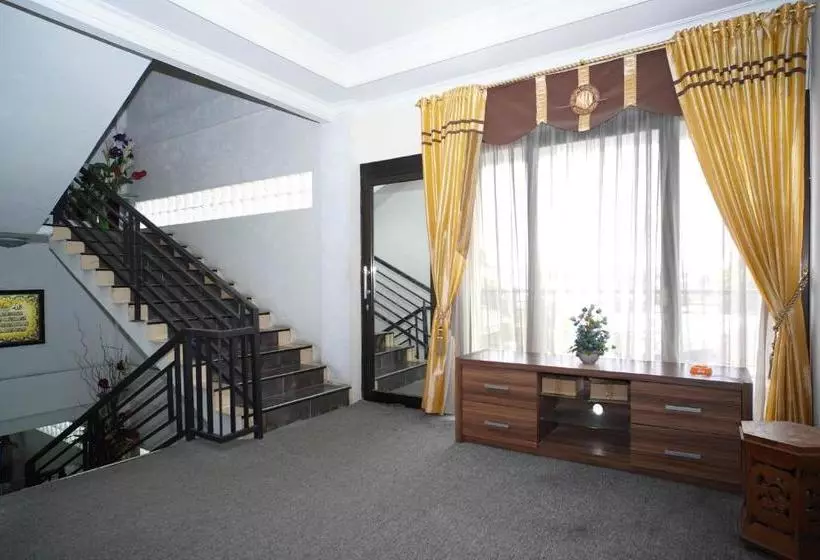 هتل Oyo 2904  Yayang Syariah