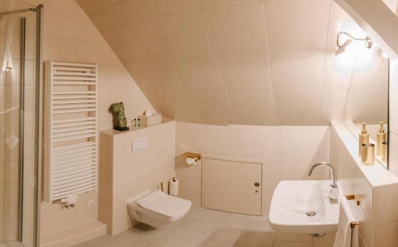 ペンション Cavalierhaus Branitz