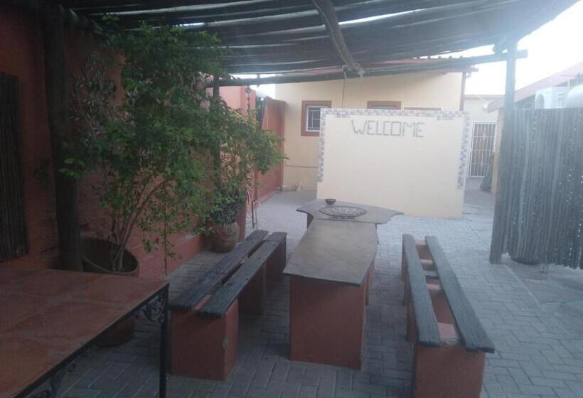 膳宿费 Larochelle Guesthouse