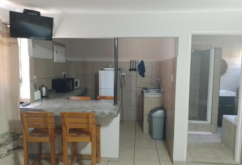 膳宿费 Larochelle Guesthouse