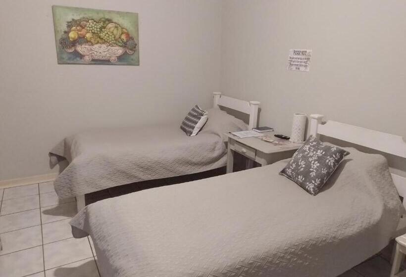 膳宿费 Larochelle Guesthouse