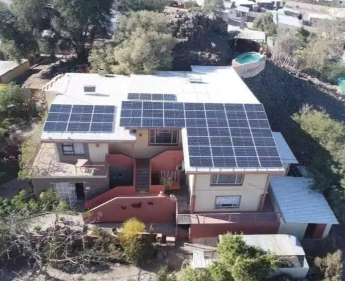 پانسیون Larochelle Guesthouse