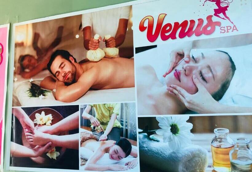 Supreme Hotel Yangon