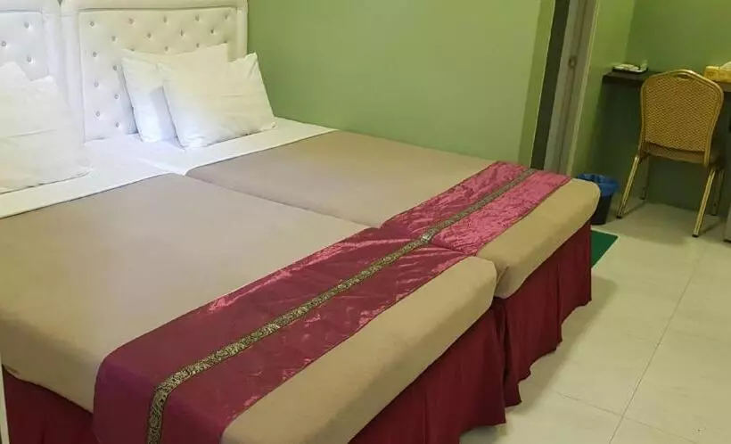 Supreme Hotel Yangon