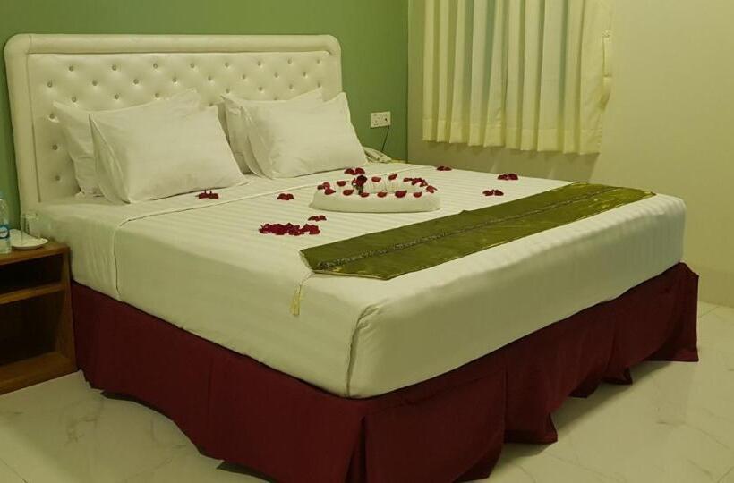 Supreme Hotel Yangon