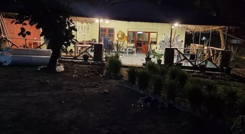 هتل Kizumba House