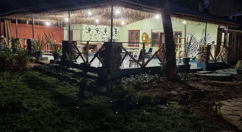 호텔 Kizumba House