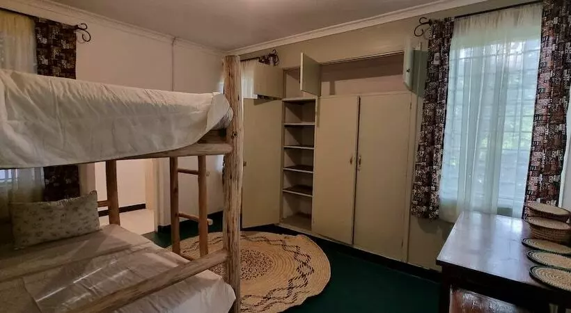 هتل Kizumba House