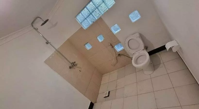 هتل Kizumba House