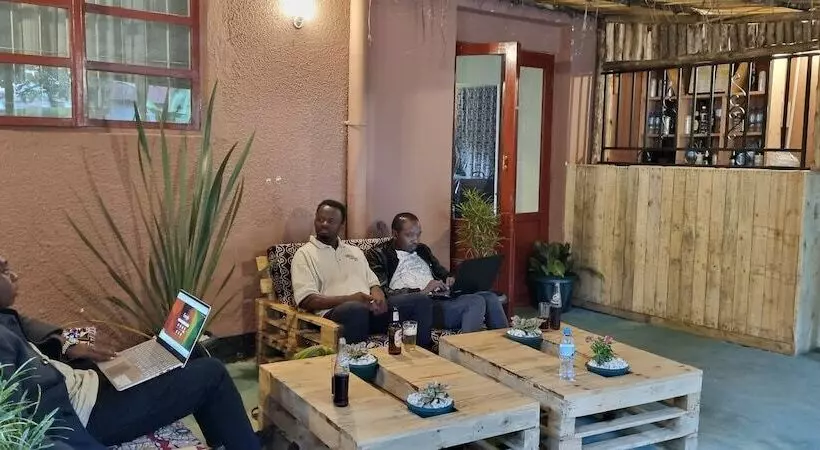 هتل Kizumba House