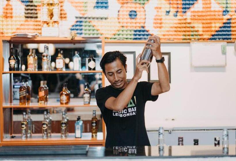 فندق Nusa Indah Onai