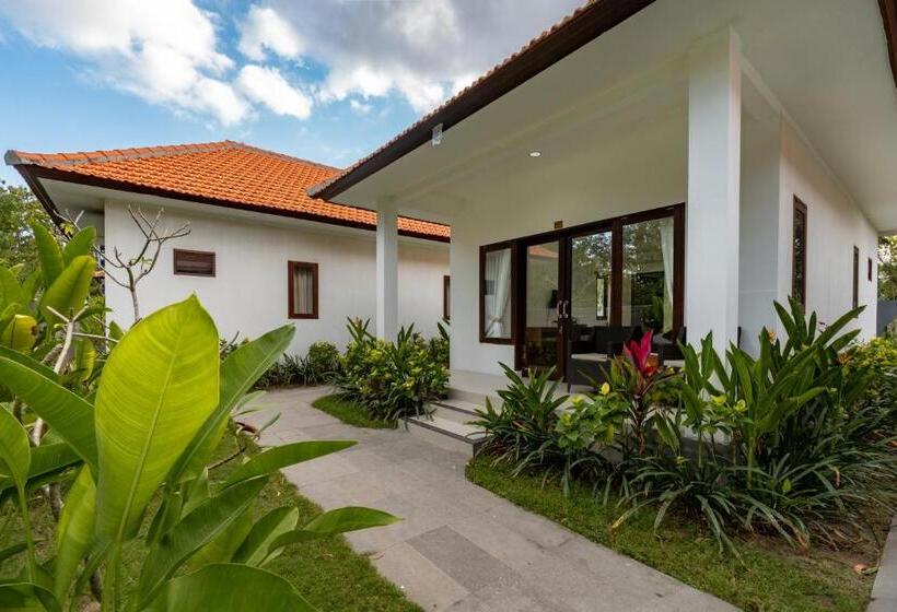 فندق Nusa Indah Onai