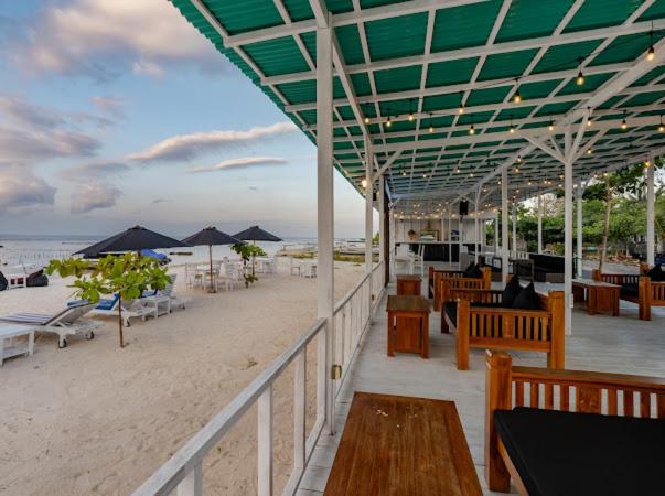 فندق Nusa Indah Onai