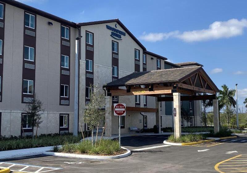 فندق Woodspring Suites Tamarac