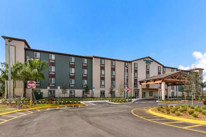 ホテル Woodspring Suites Tamarac