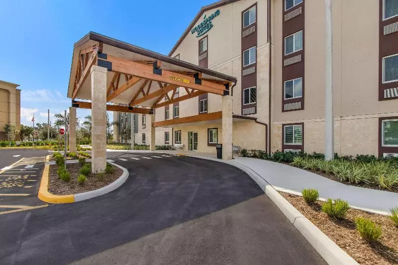 ホテル Woodspring Suites Tamarac