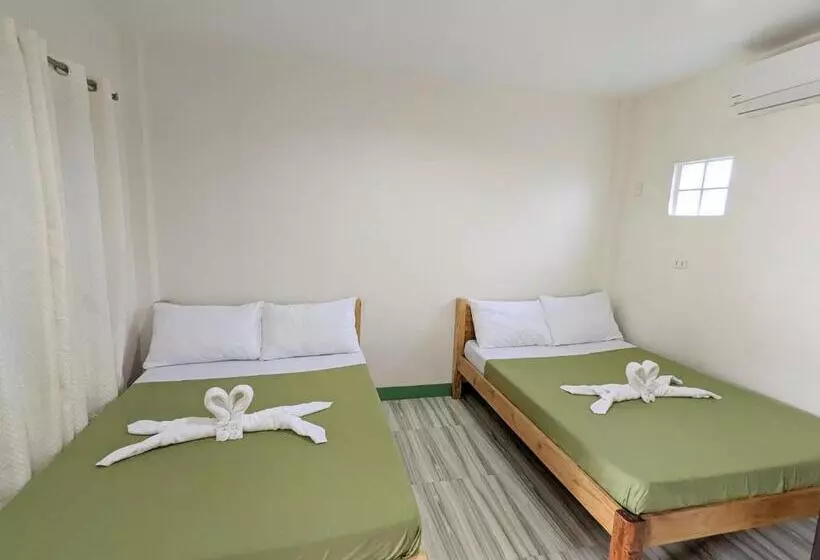 Retkeilymaja Charlina Inn Panglao