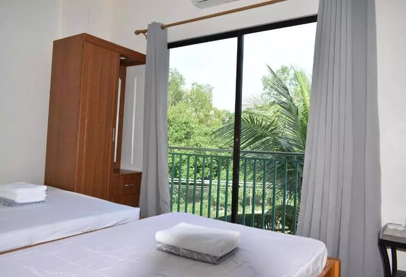 Retkeilymaja Charlina Inn Panglao