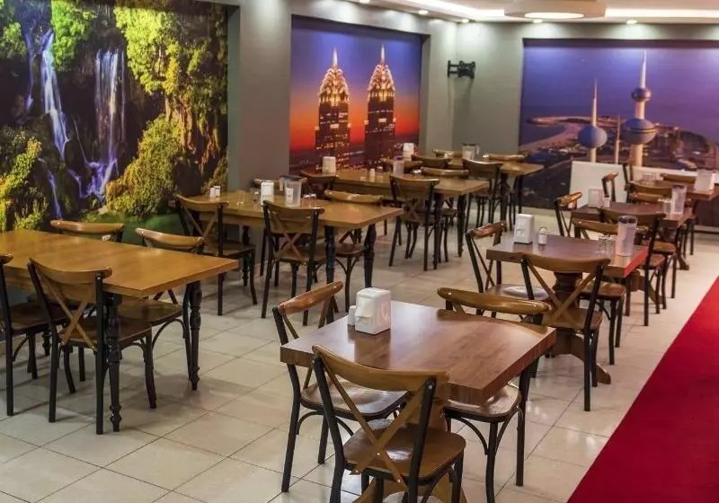 ベッドアンドブレックファースト Comfort Hotel Van