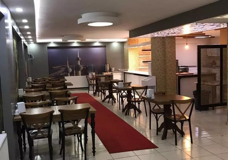 ベッドアンドブレックファースト Comfort Hotel Van