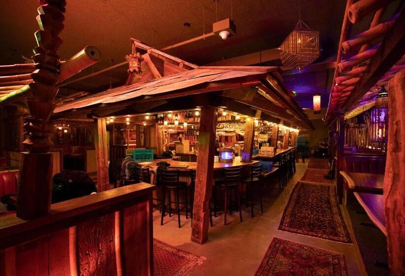 酒店 Mcmenamins Elks Temple