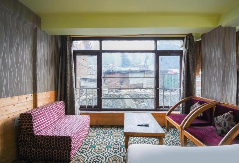 Hotel Oyo 65528 Hill View