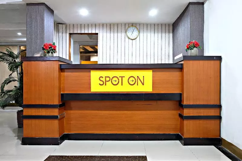 Hotelli Spot On 2661 Wisma Maysara Makassar