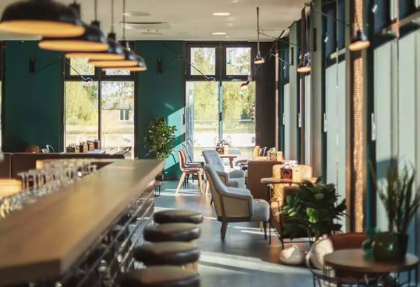 ホテル Holiday Inn   The Niu, Bricks Hamburg Eppendorf, An Ihg