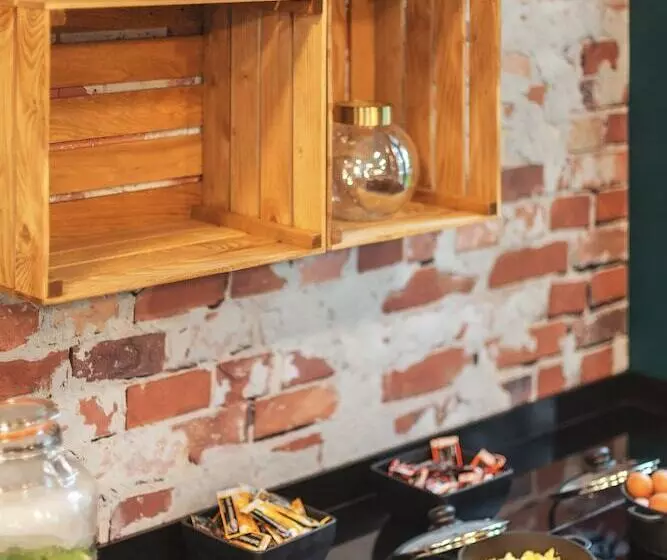 ホテル Holiday Inn   The Niu, Bricks Hamburg Eppendorf, An Ihg