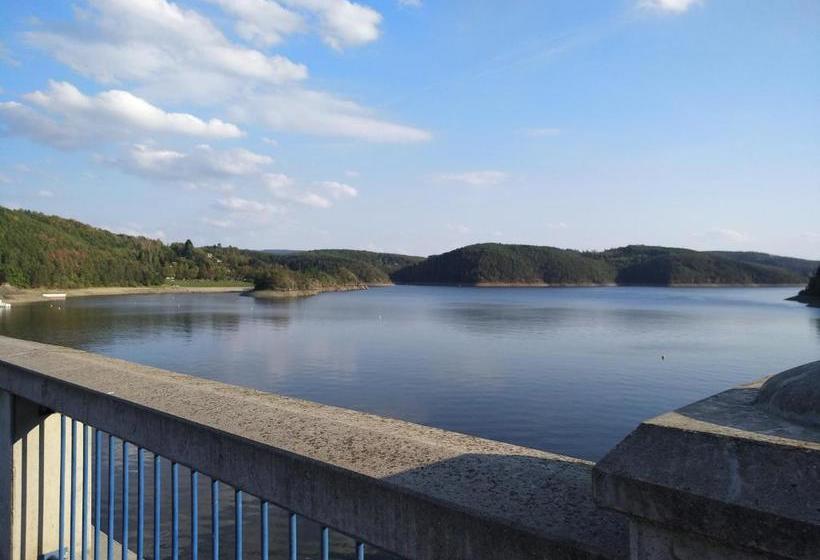 פנסיון Penzion Solenická Hospůdka