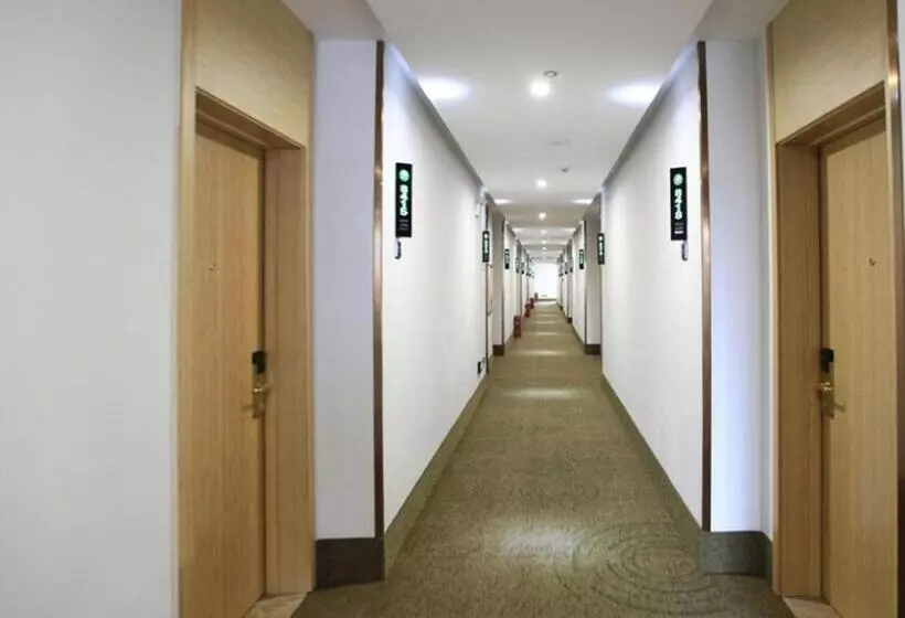 ホテル Greentree Inn Anqing Duxiu Avenue Greenland Metropolis Express