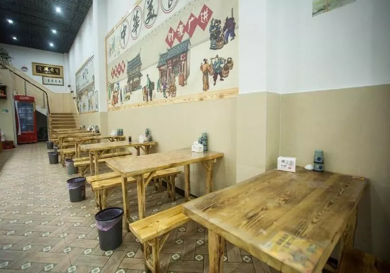 Hotelli Greentree Inn Zhoushan Baiquan Colorful Plaza Express