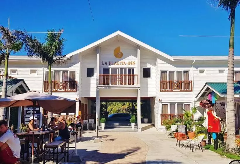 هتل La Placita Inn