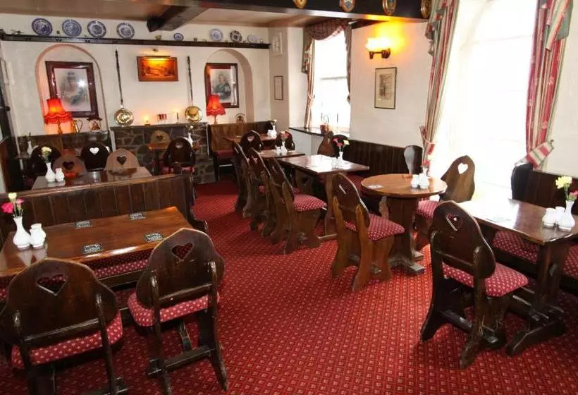 هاستل The Queens Head Kettlesing